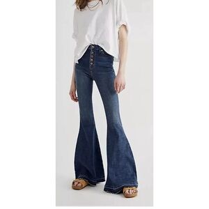 We The Free Extreme Button Fly Boho Women's Bell Bottom Blue Jeans Size 26